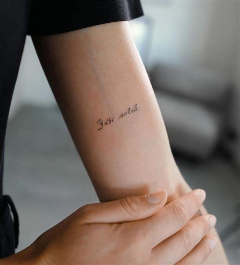 mujer tatuaje letra h|10 ideas de H 